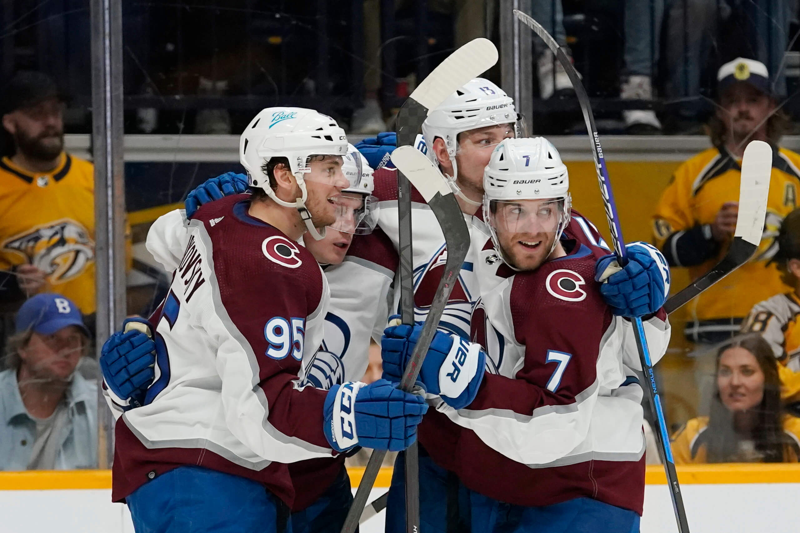 Makar scores in OT, Colorado Avalanche win 2-1 over Predators in